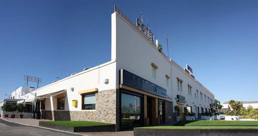 Hotel Venta Del Pobre Ibáñez Extérieur photo